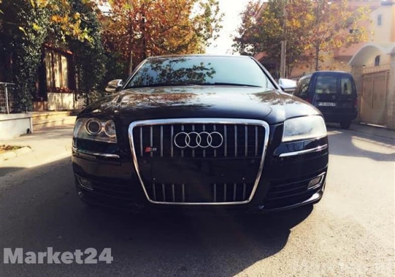 AUDI S8  5.2L - 2008 FULL