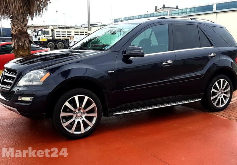 ML 350 BLUTEC 7G GRAND EDITION Viti - 2011