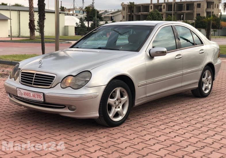 Mercedes Benz C220 Automat - 2003