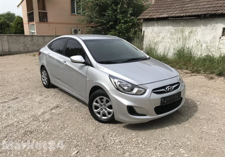 Hyundai Accent 1.6 Nafte Automat - 2011